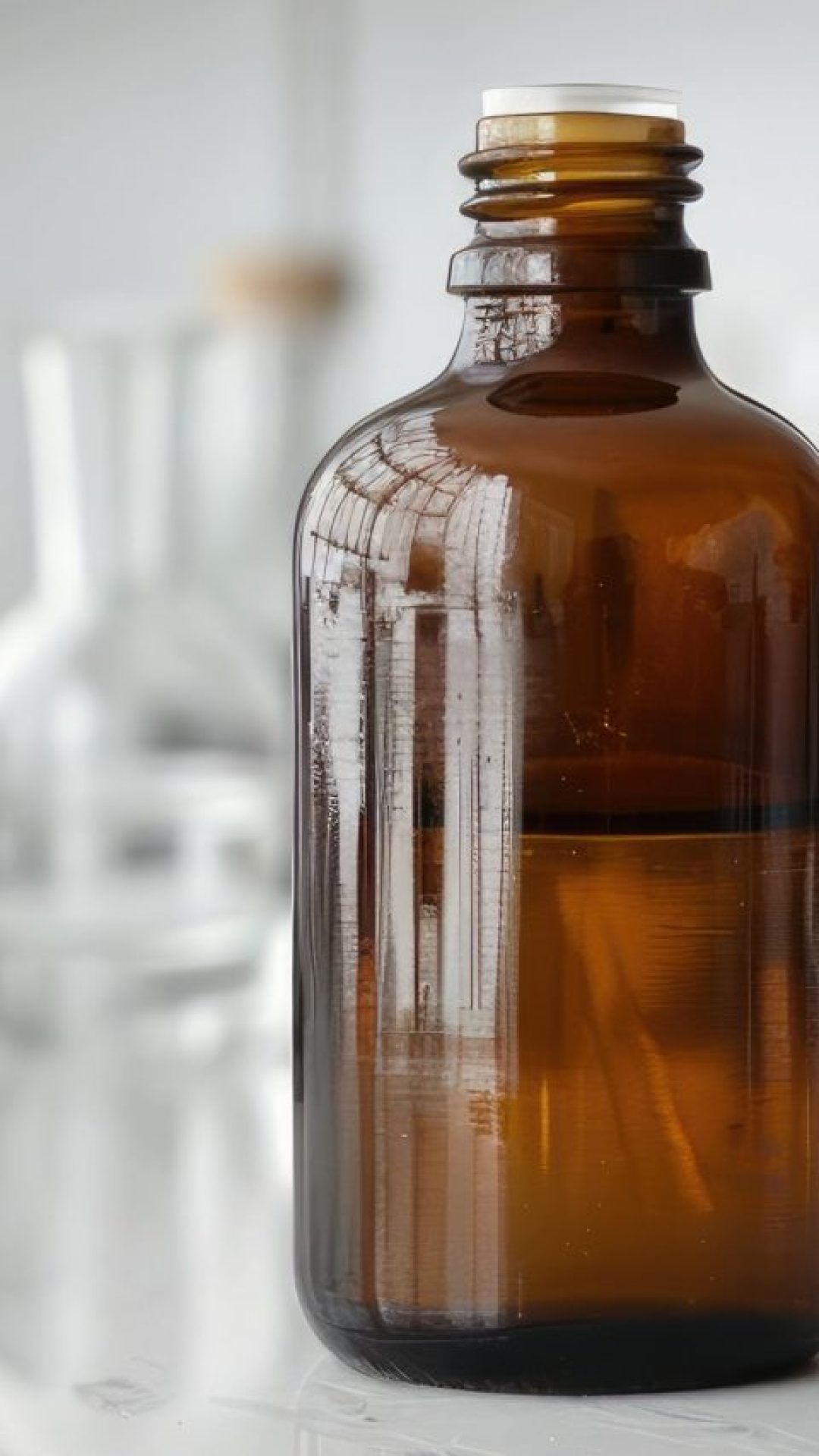 Saiba como manipular formol com segurança